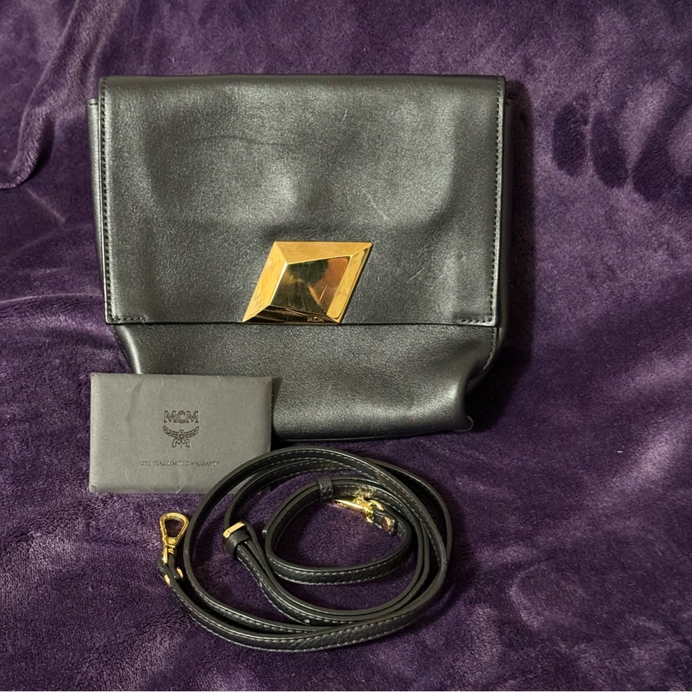 AUTHENTIC MCM CALFSKIN & SUEDE CROSSBODY BAG EUC